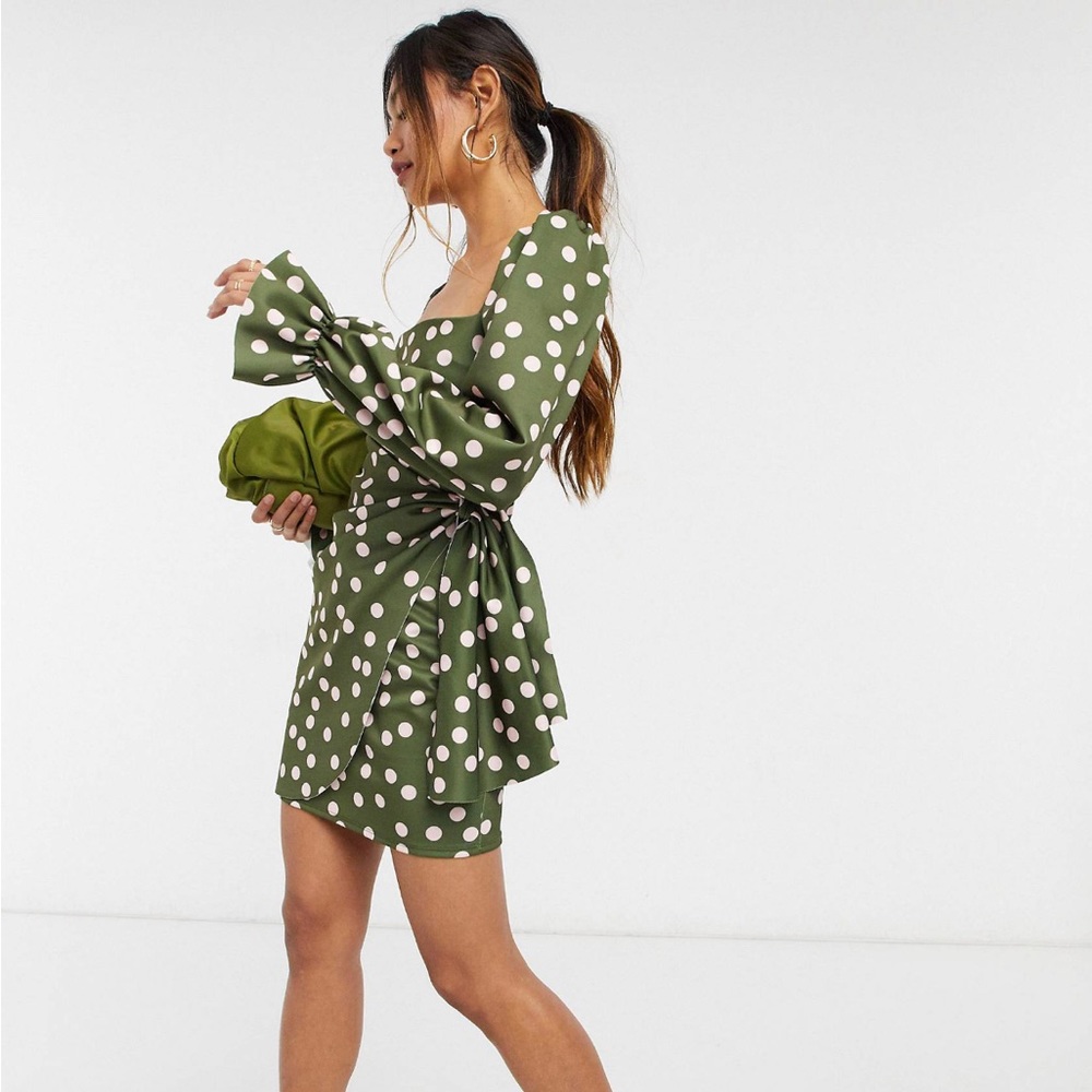 ( SOLD‼️) 
ASOS Mini Dress